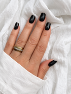 Black Cat Eye